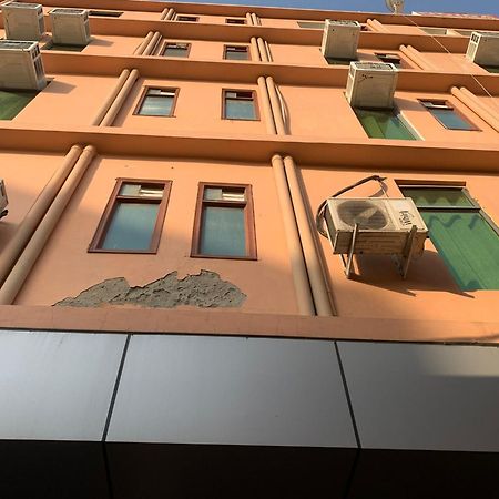 Hotel Noida Continental Luaran gambar