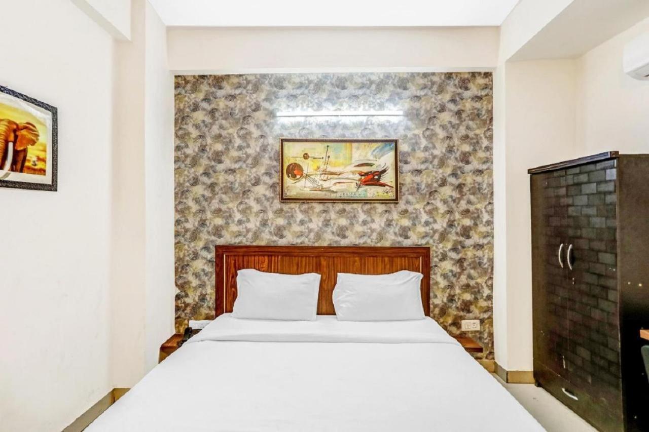 Hotel Noida Continental Luaran gambar