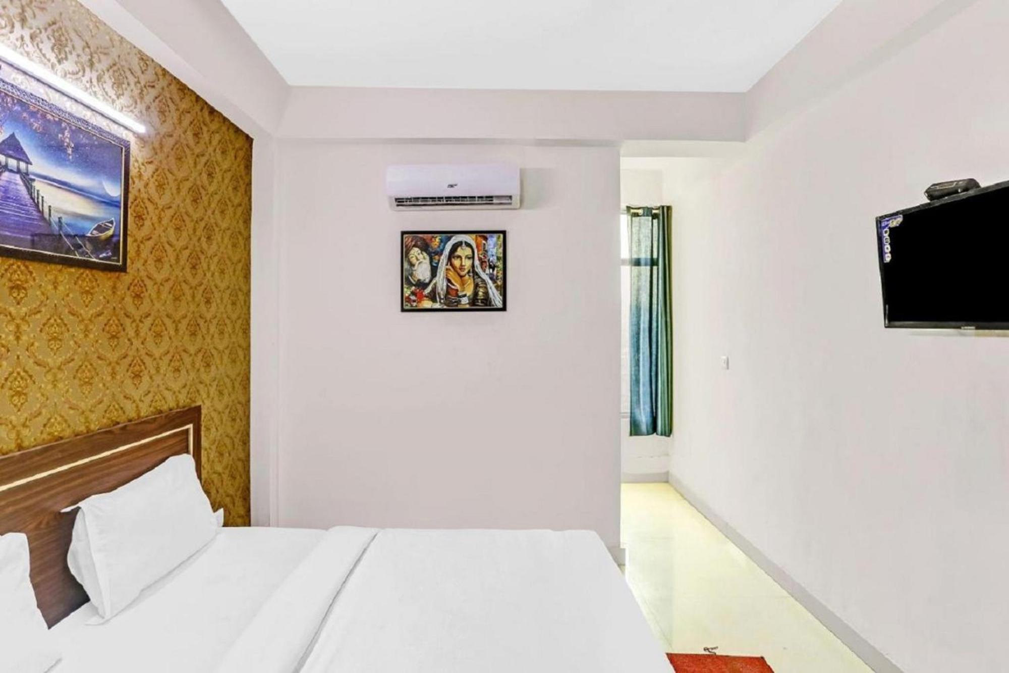 Hotel Noida Continental Luaran gambar