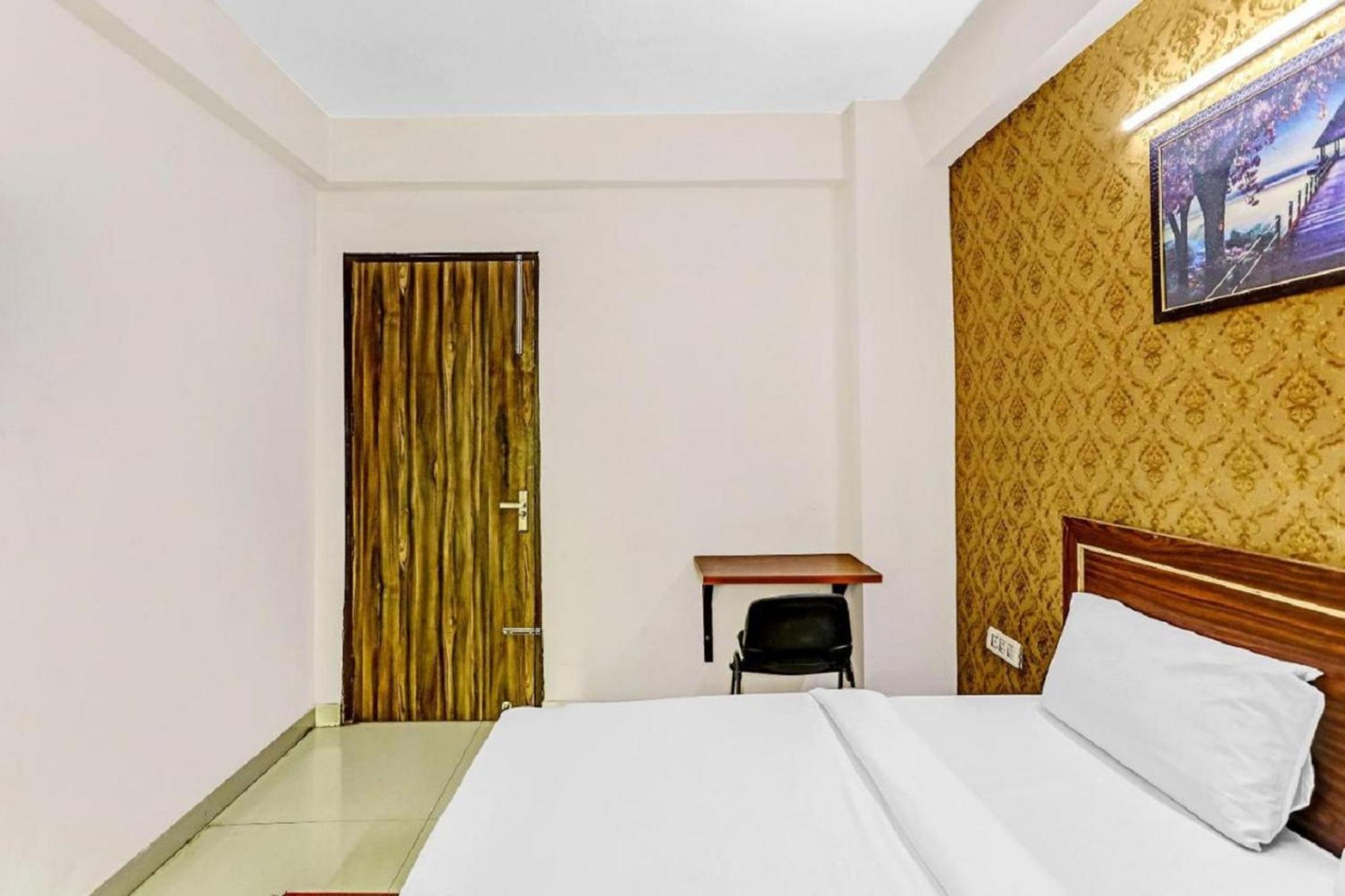 Hotel Noida Continental Luaran gambar